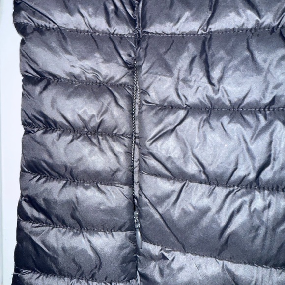 Reserved Black Puffer Jacket - Picture 3 of 3